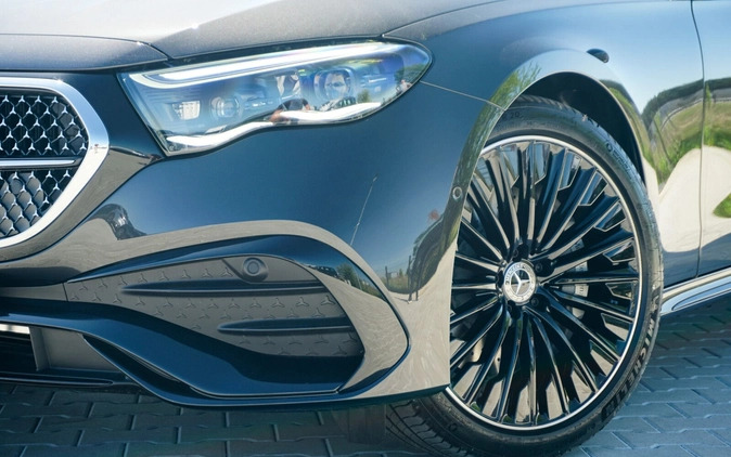 Mercedes-Benz Klasa E cena 377500 przebieg: 1, rok produkcji 2024 z Hrubieszów małe 92
